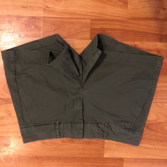 Midi shorts - Picture 1 of 2